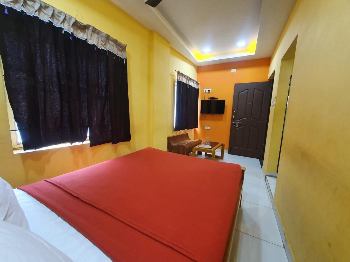 Le Hotel Host Tiruchirappalli Dış mekan fotoğraf