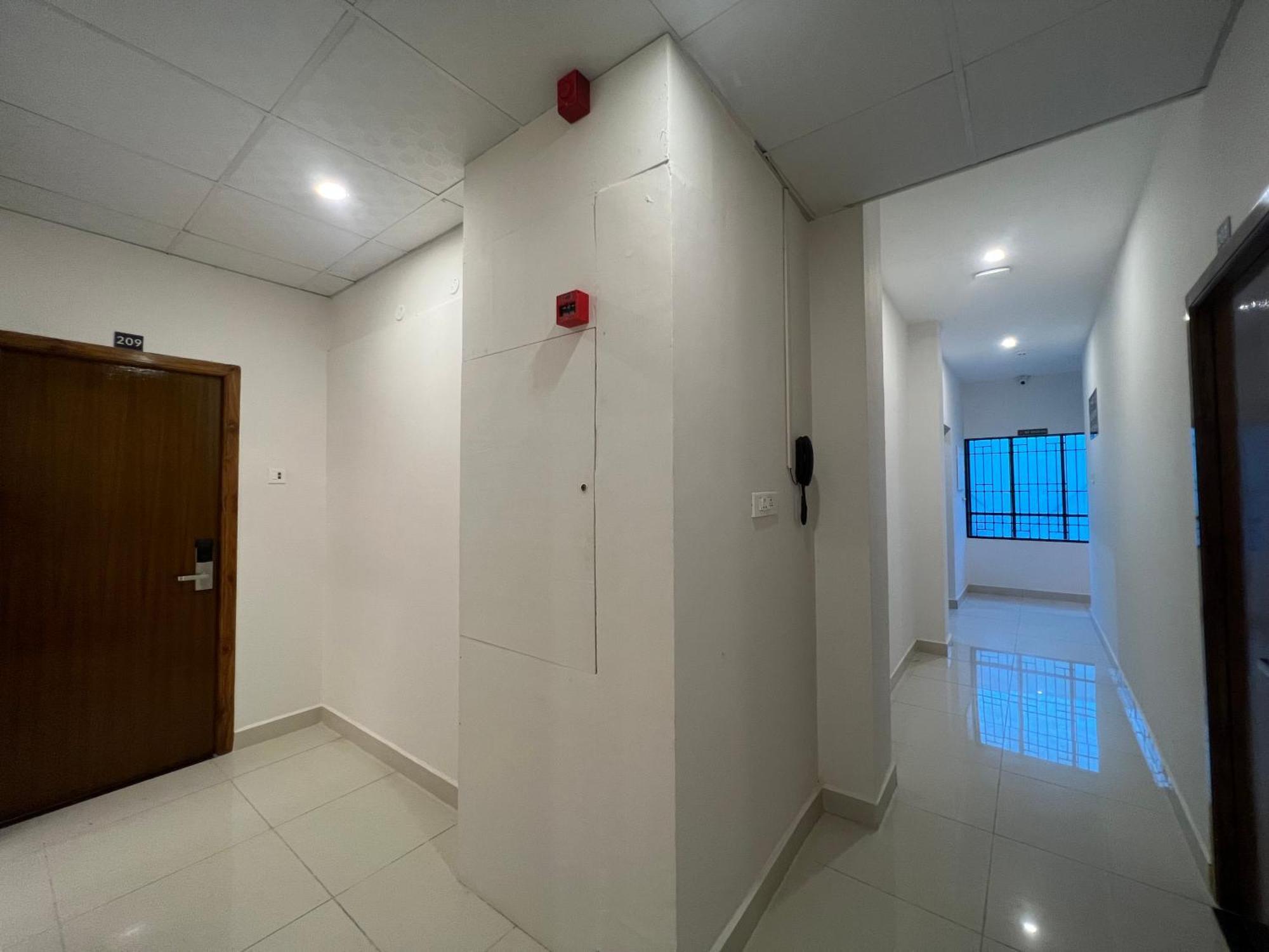 Le Hotel Host Tiruchirappalli Dış mekan fotoğraf