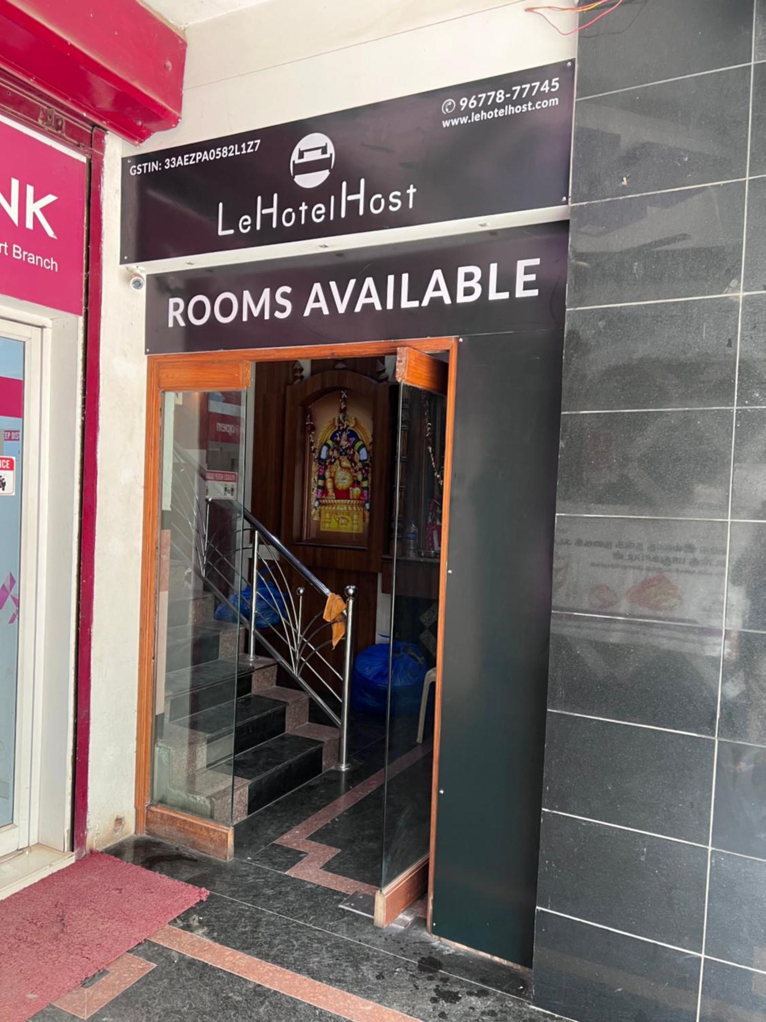 Le Hotel Host Tiruchirappalli Dış mekan fotoğraf